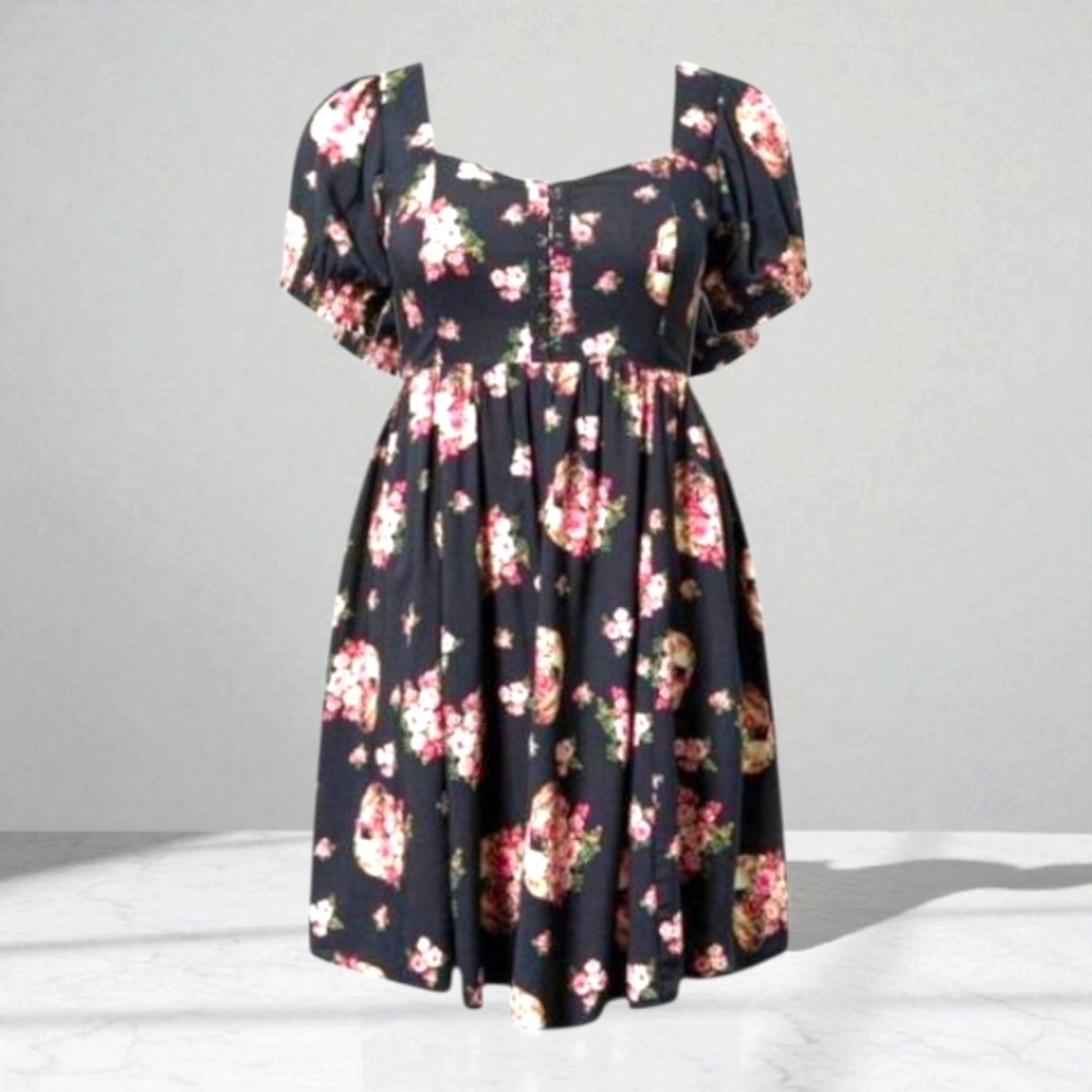 Torrid 2X Black Skull Rose Floral Mini Skater Dress – Front Hook & Eye Closure - Picture 4 of 15